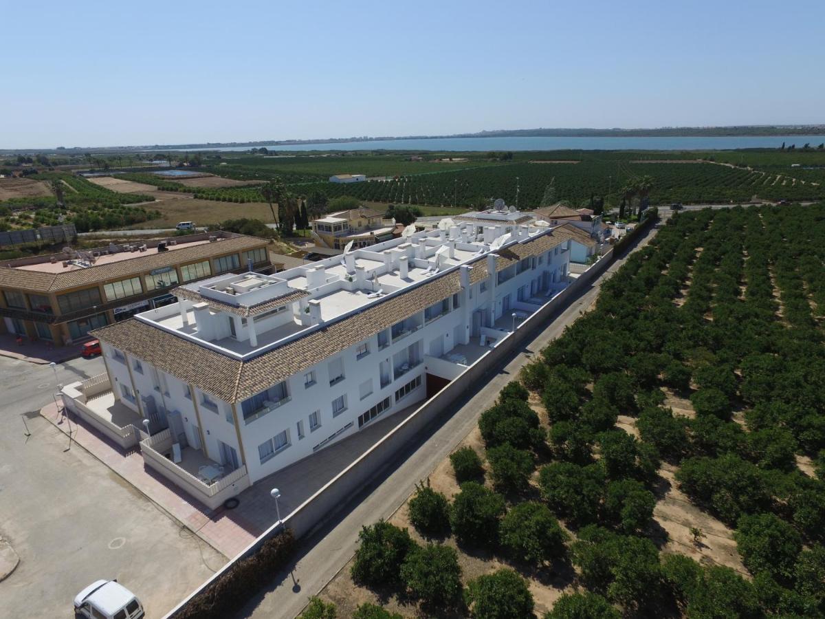 Apartamentos La Laguna I Luxury Apartments Гвардамар-дель-Сегура Экстерьер фото