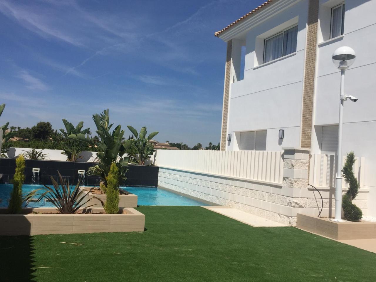Apartamentos La Laguna I Luxury Apartments Гвардамар-дель-Сегура Экстерьер фото
